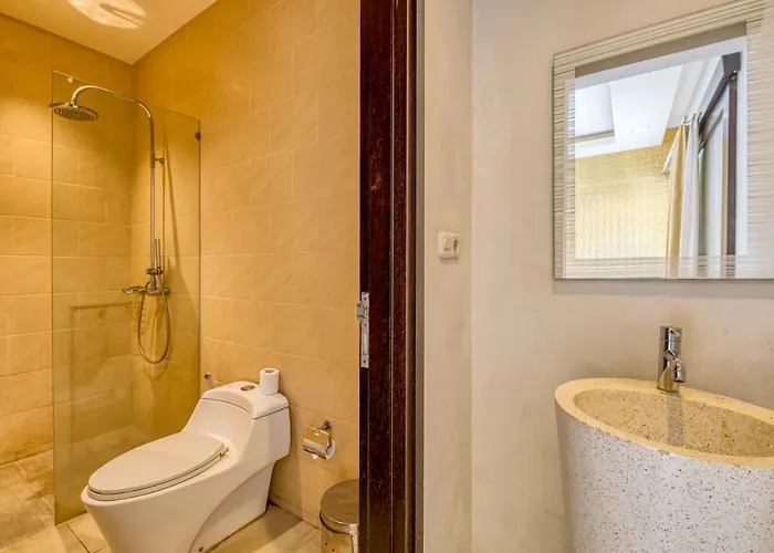 Emas 2br Private Pool *